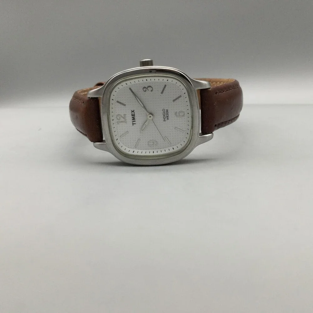 Timex Indiglo Womens Watch 26mm White Dial Brown Leather T24001 New Battery